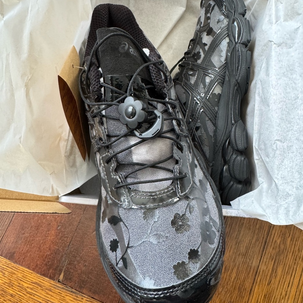 ASICS x Cecilie Bahnsen GEL-CUMULUS 16